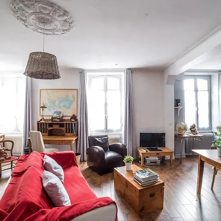 De Charme Coeur Historique Parking Prive Apartmán Vannes
